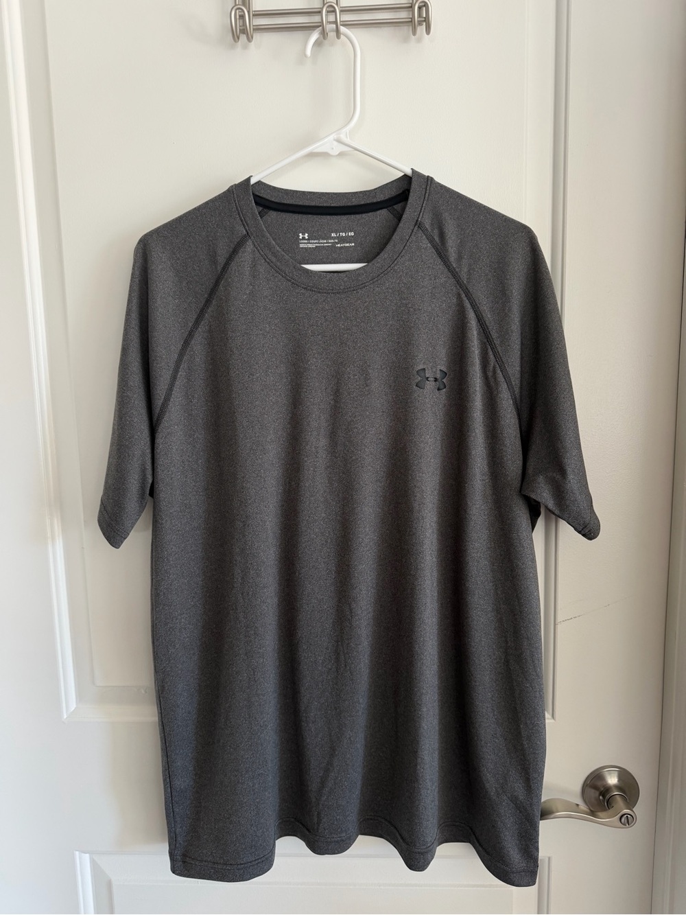 Under Armour Men’s Short Sleeve Heat Gear Tee, Loose Fit